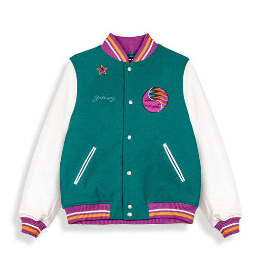Chaqueta de béisbol Grimey Acknowledge SS20 en color verde, con diseño clásico y detalles en la parte frontal.
