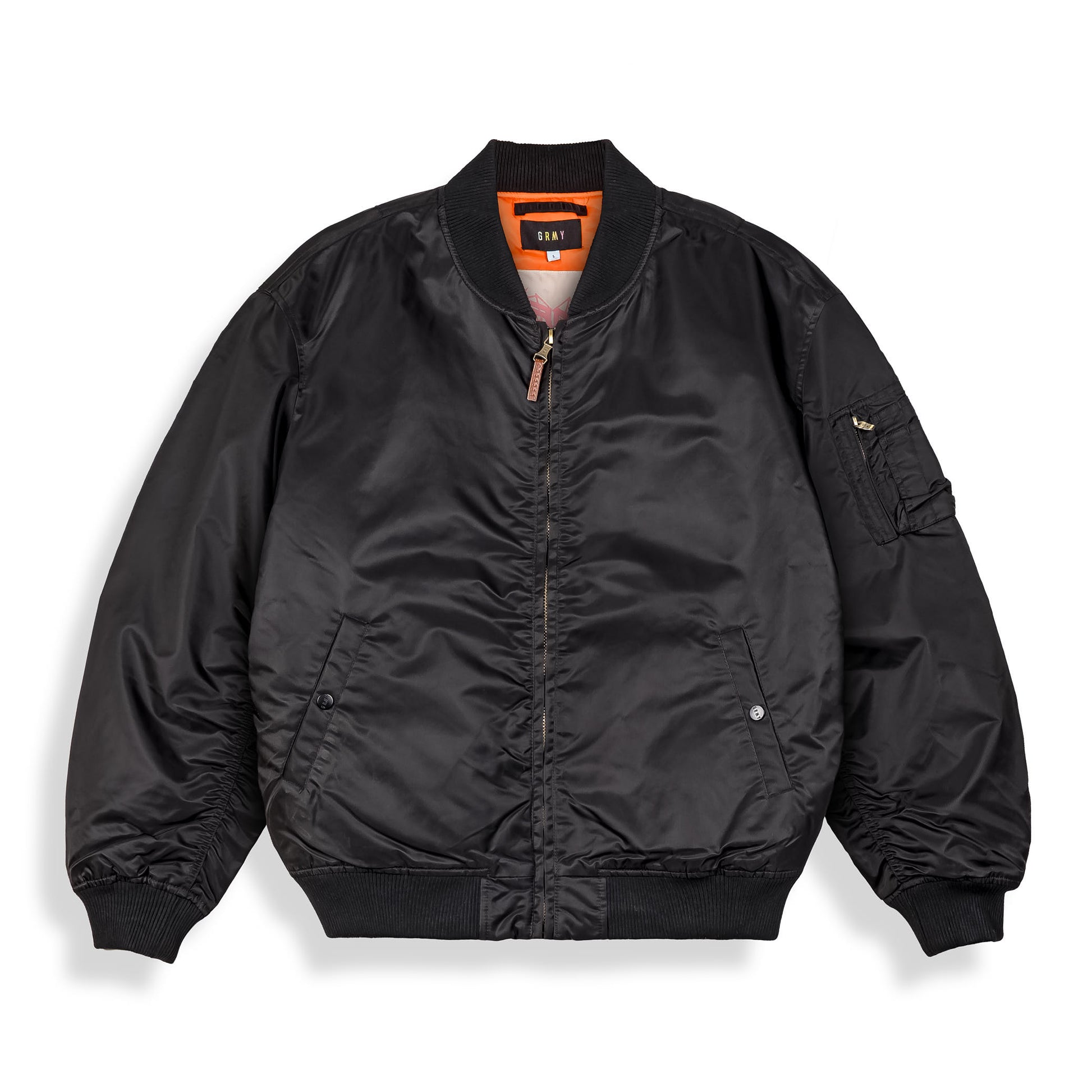 Chaqueta bomber reversible negra de la marca Grimey, estilo casual y moderno, vista en primer plano para temporada primavera 2021.