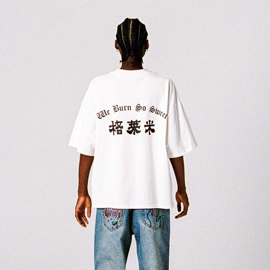 Camiseta Hans Island Boxy Off White