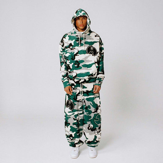 Sudadera Grimey Tical X Grimey Camo Regular en verde con estampado de camuflaje y ajuste cómodo.