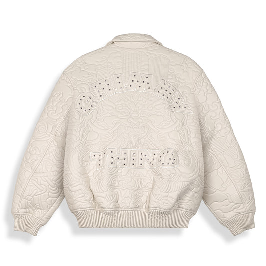 Chaqueta de cuero sintético blanca off-white para mujer de la marca Grimey, estilo casual y moderna, vista frontal.