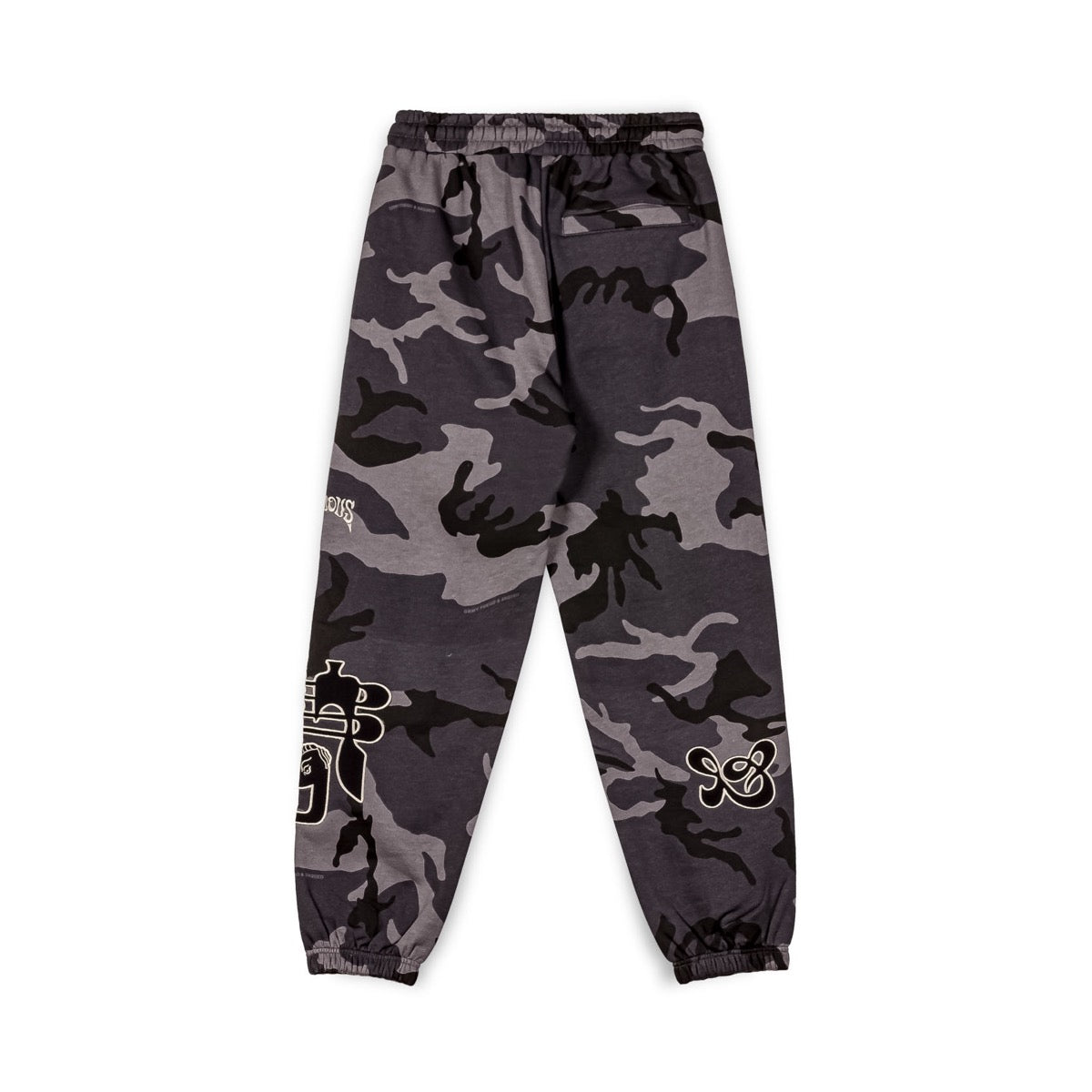 TUSKER TEMPLE COLECCIONES FW23 – Grimey