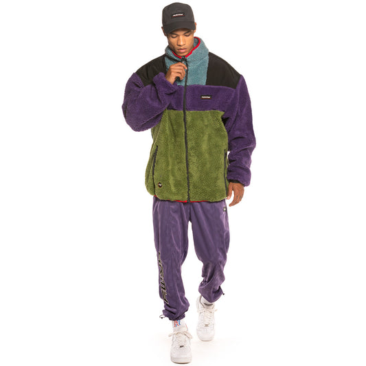 Pack Grimey Sherpa Jacket + Trackpant Sighting in Vostok FW19 Purple