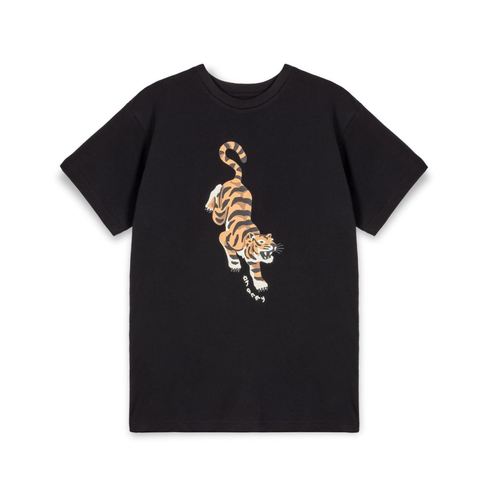 GRIMEY VITA DEORUM (GRMY X OJ) REGULAR TEE - BLACK | FW23